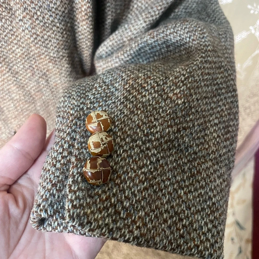 Harris tweed: vintage 70s 100% wool blazer